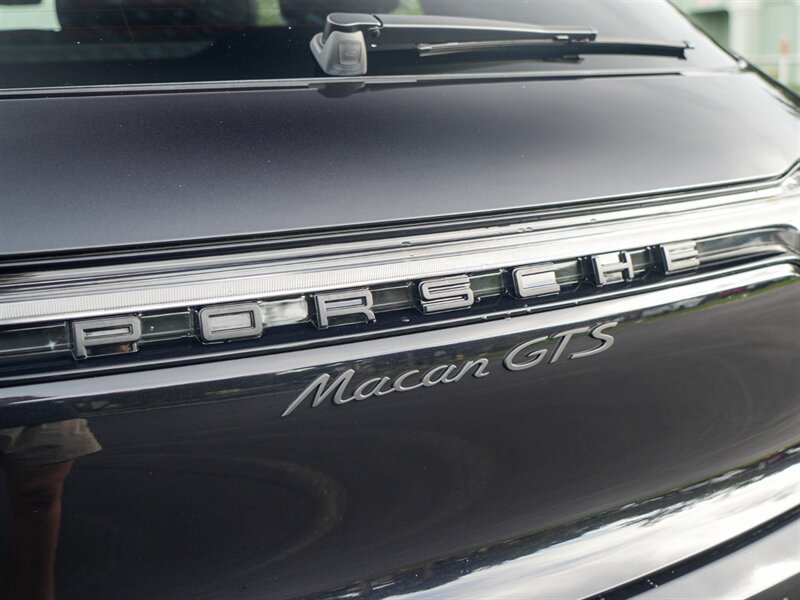 2023 Porsche Macan   - Photo 55 - Bonita Springs, FL 34134