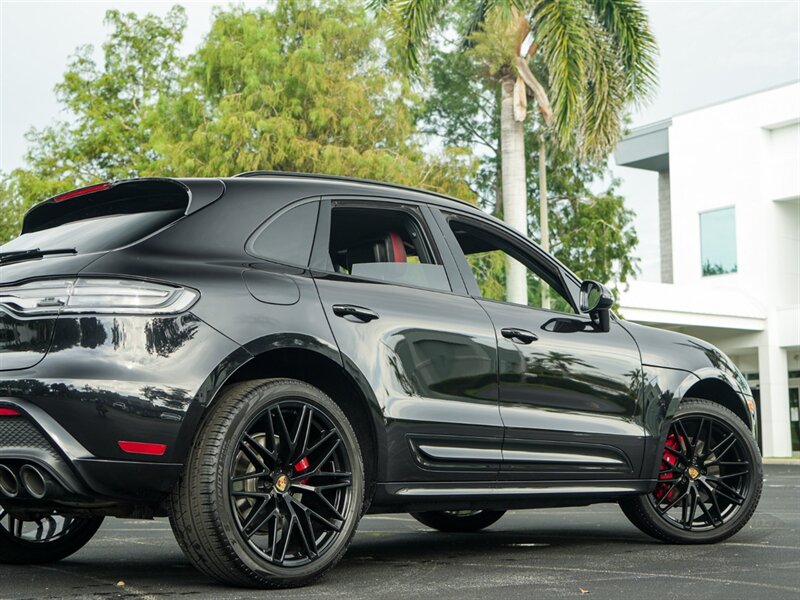 2023 Porsche Macan   - Photo 60 - Bonita Springs, FL 34134
