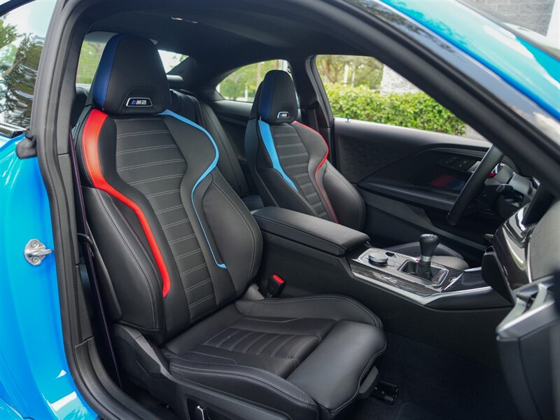 2025 BMW M2 - Photo 34 - Bonita Springs, FL 34134