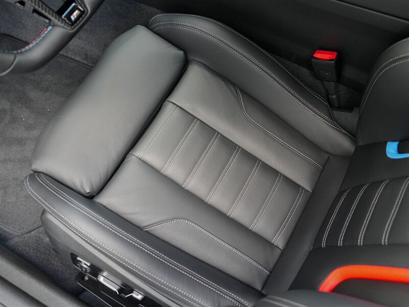 2025 BMW M2 - Photo 24 - Bonita Springs, FL 34134