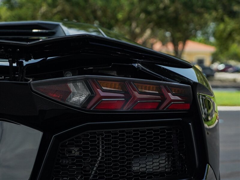2014 Lamborghini Aventador LP 700-4 - Photo 54 - Bonita Springs, FL 34134