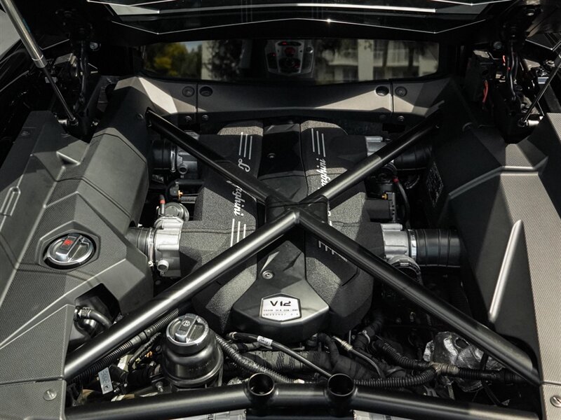 2014 Lamborghini Aventador LP 700-4 - Photo 35 - Bonita Springs, FL 34134