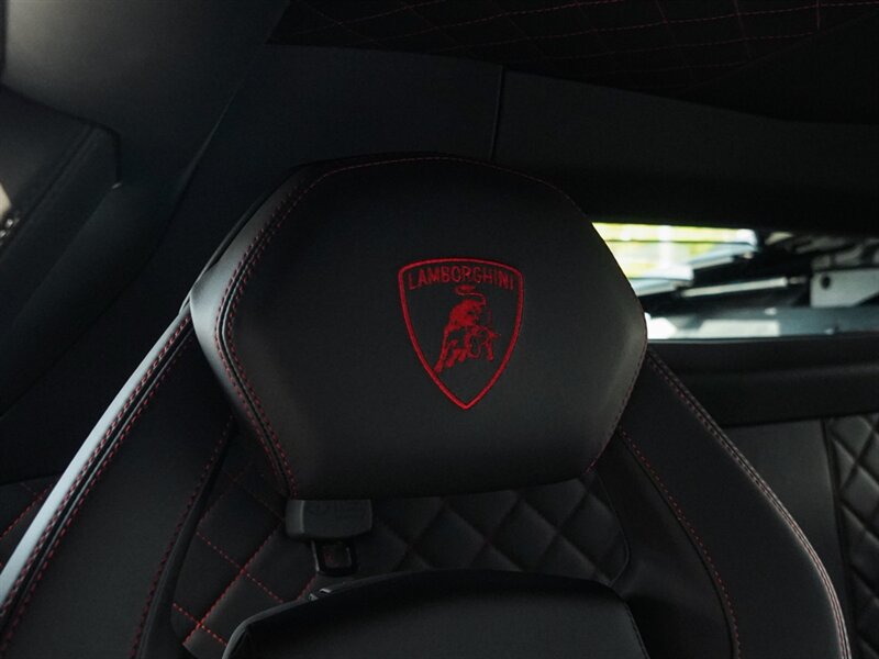2014 Lamborghini Aventador LP 700-4 - Photo 32 - Bonita Springs, FL 34134