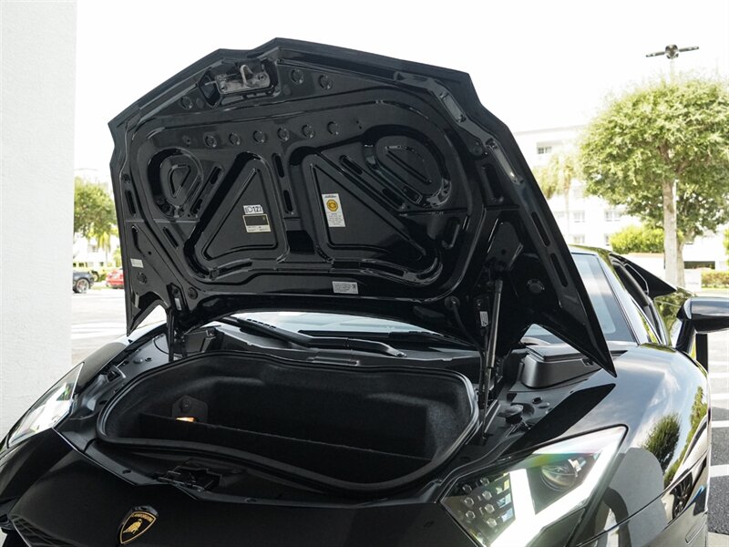 2014 Lamborghini Aventador LP 700-4 - Photo 37 - Bonita Springs, FL 34134