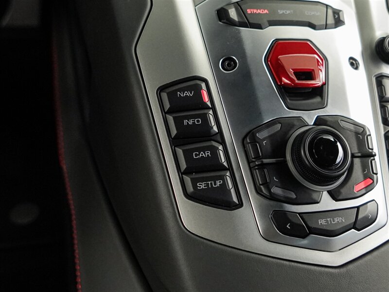 2014 Lamborghini Aventador LP 700-4 - Photo 23 - Bonita Springs, FL 34134