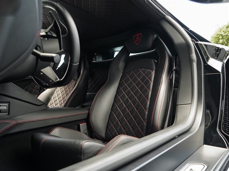 2014 Lamborghini Aventador LP 700-4 - Photo 25 - Bonita Springs, FL 34134