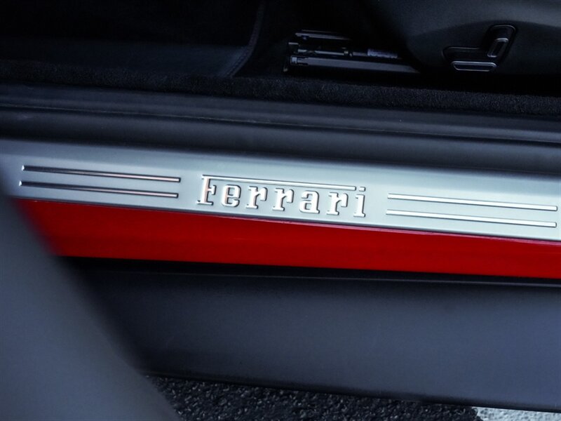 2021 Ferrari Roma   - Photo 22 - Bonita Springs, FL 34134