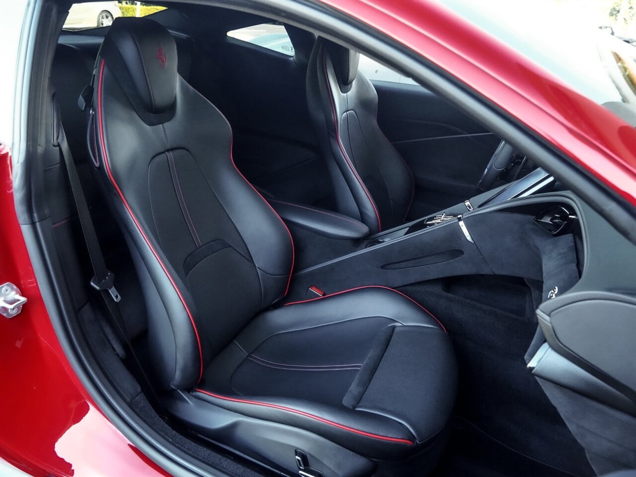 2021 Ferrari Roma   - Photo 27 - Bonita Springs, FL 34134