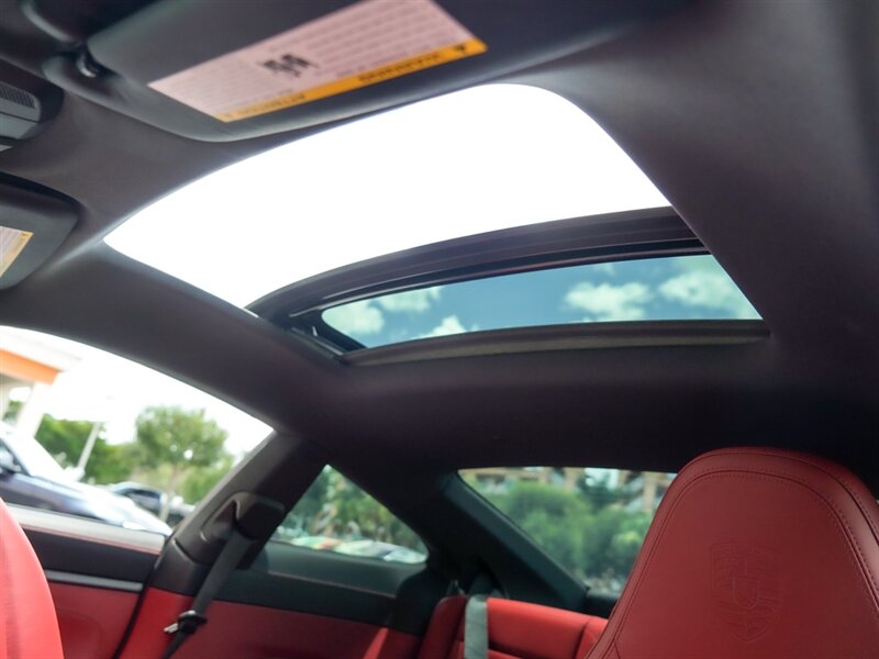 2020 Porsche 911 Carrera 4S - Photo 24 - Bonita Springs, FL 34134