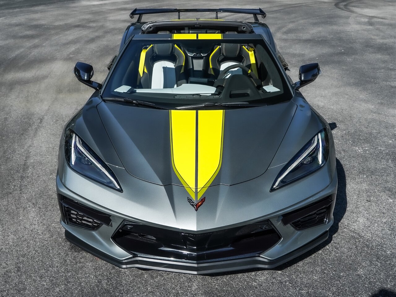 2022 Chevrolet Corvette C8R   - Photo 5 - Bonita Springs, FL 34134