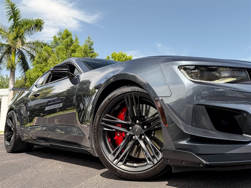 2019 Chevrolet Camaro ZL1   - Photo 65 - Bonita Springs, FL 34134