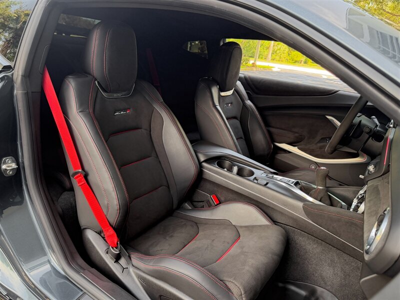2019 Chevrolet Camaro ZL1   - Photo 30 - Bonita Springs, FL 34134