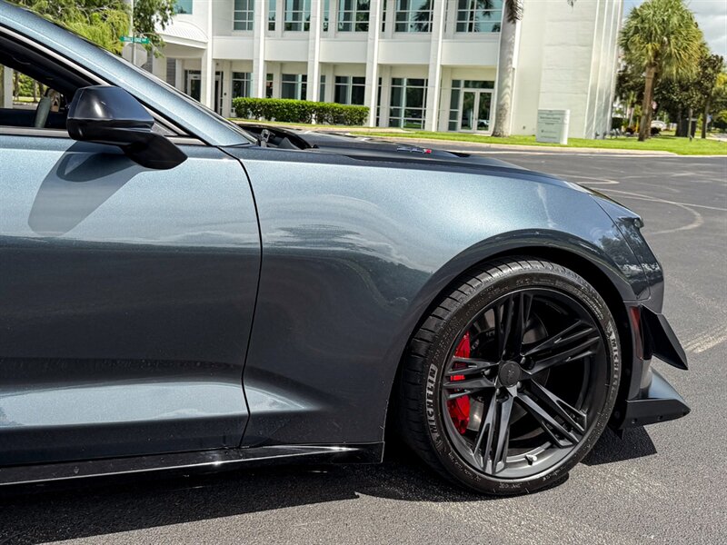 2019 Chevrolet Camaro ZL1   - Photo 60 - Bonita Springs, FL 34134