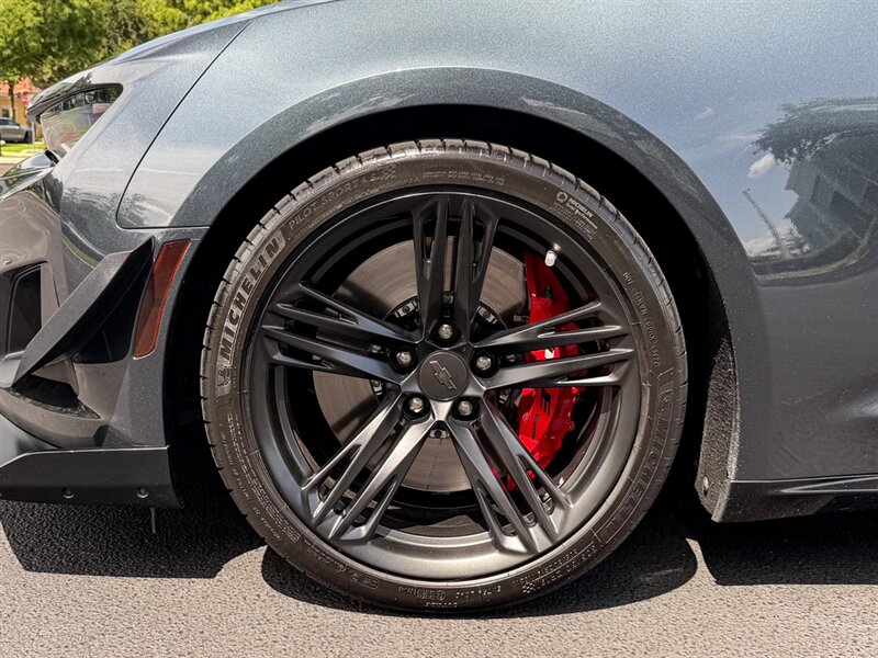 2019 Chevrolet Camaro ZL1   - Photo 39 - Bonita Springs, FL 34134