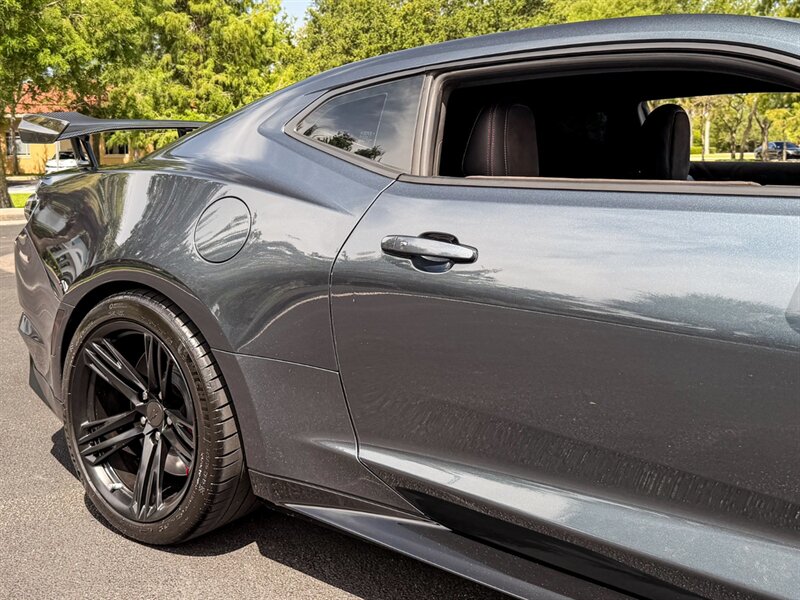 2019 Chevrolet Camaro ZL1   - Photo 61 - Bonita Springs, FL 34134