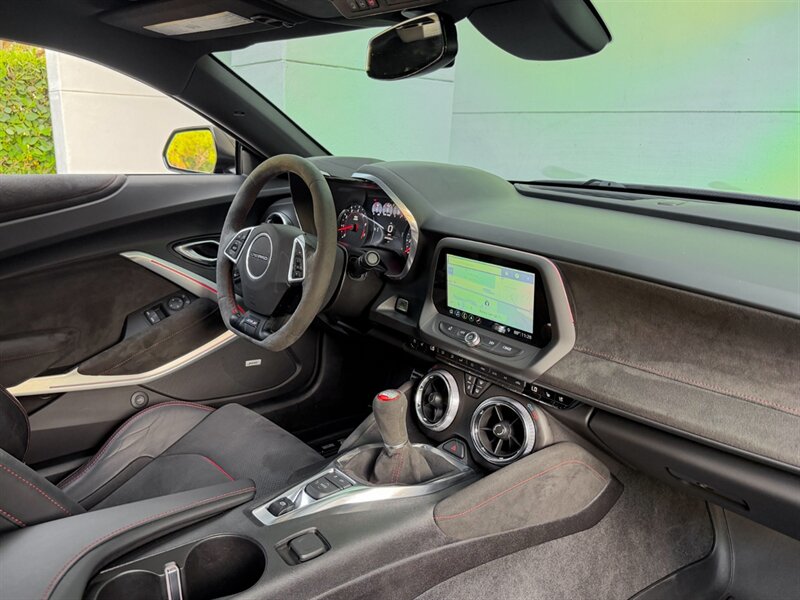 2019 Chevrolet Camaro ZL1   - Photo 26 - Bonita Springs, FL 34134