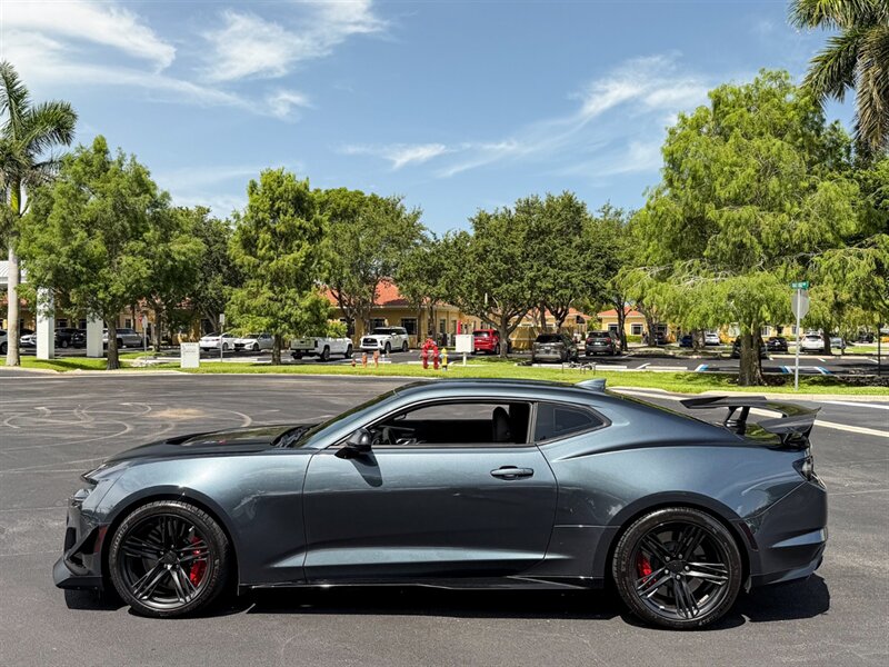 2019 Chevrolet Camaro ZL1   - Photo 37 - Bonita Springs, FL 34134