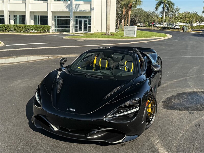 2022 McLaren 720S Spider Performance   - Photo 8 - Bonita Springs, FL 34134