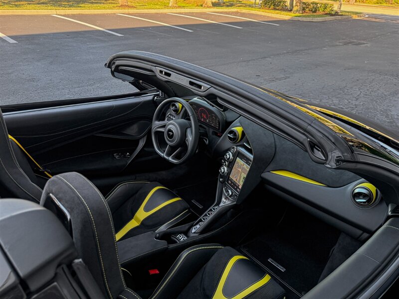 2022 McLaren 720S Spider Performance   - Photo 29 - Bonita Springs, FL 34134