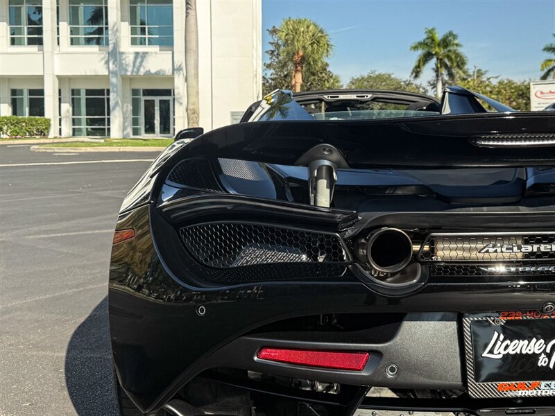 2022 McLaren 720S Spider Performance   - Photo 50 - Bonita Springs, FL 34134