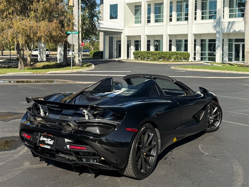 2022 McLaren 720S Spider Performance   - Photo 59 - Bonita Springs, FL 34134