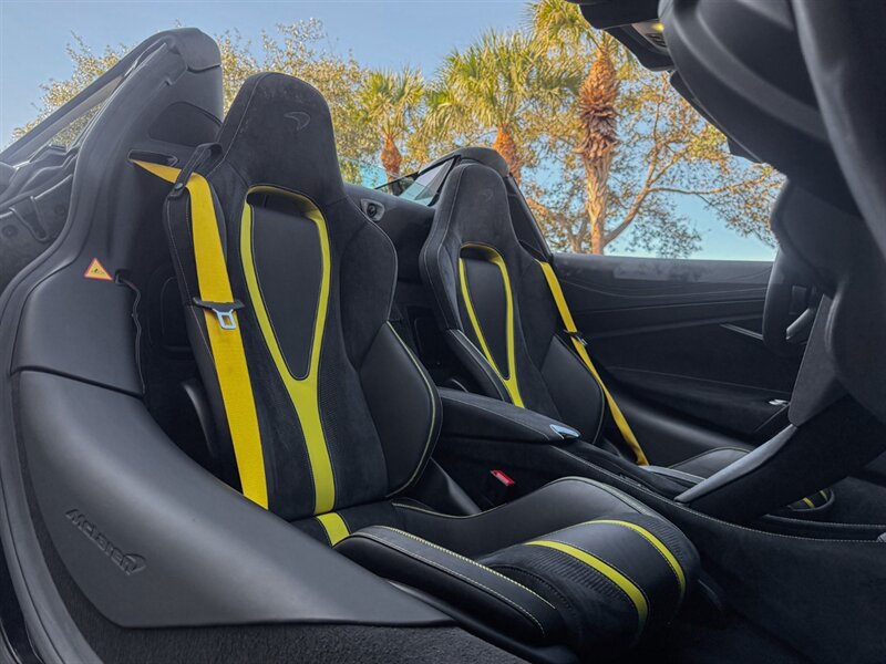 2022 McLaren 720S Spider Performance   - Photo 31 - Bonita Springs, FL 34134