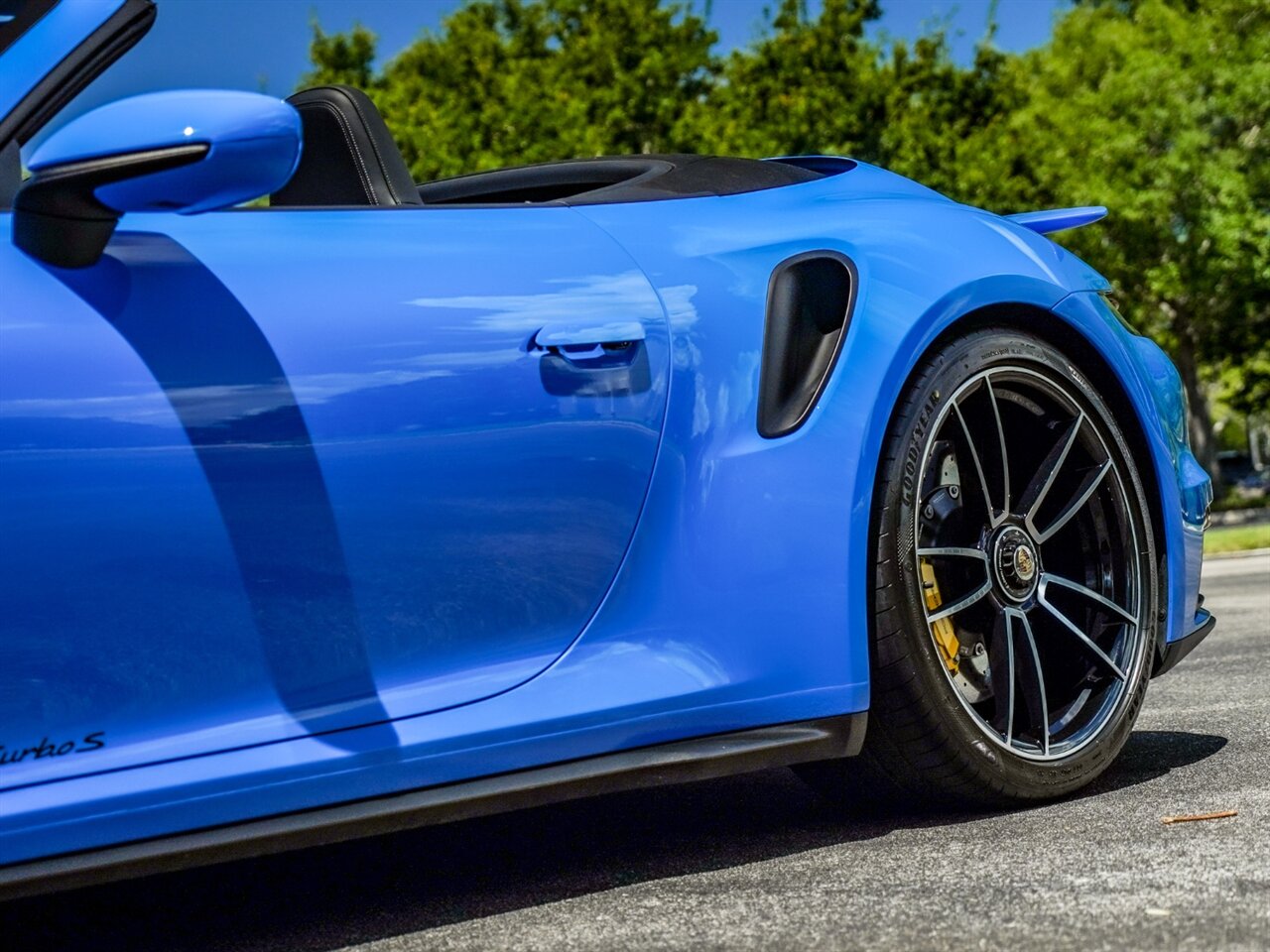 2022 Porsche 911 Turbo S   - Photo 10 - Bonita Springs, FL 34134