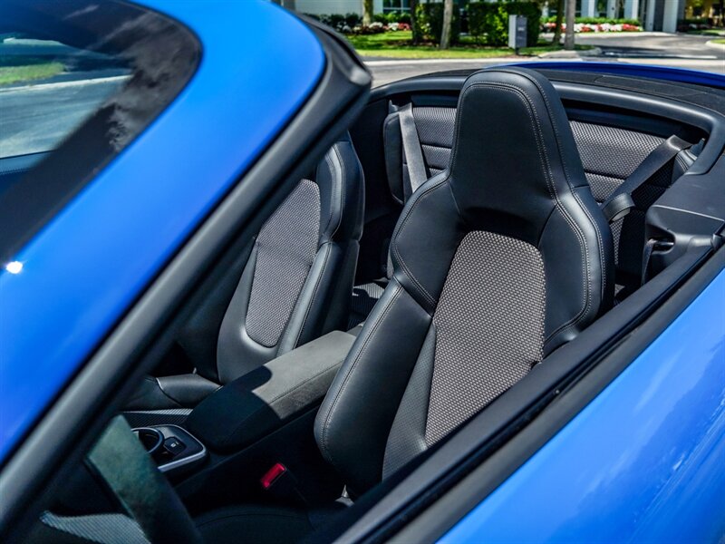 2022 Porsche 911 Turbo S   - Photo 8 - Bonita Springs, FL 34134