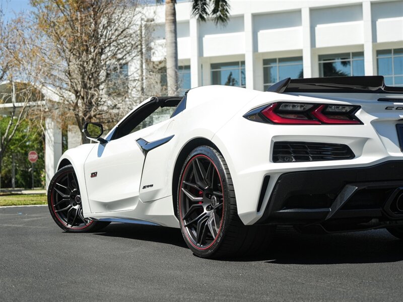 2023 Chevrolet Corvette Z06 70th Anniversary   - Photo 47 - Bonita Springs, FL 34134