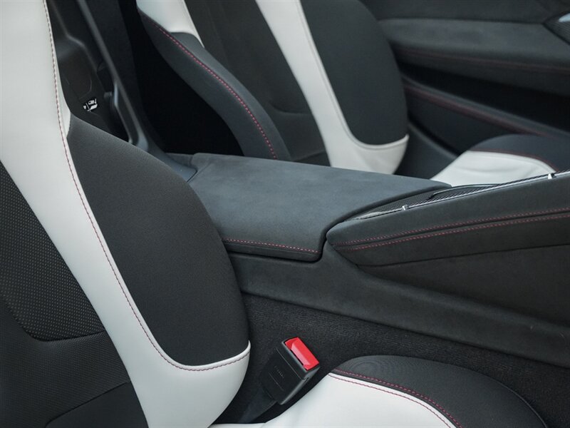 2023 Chevrolet Corvette Z06 70th Anniversary   - Photo 36 - Bonita Springs, FL 34134