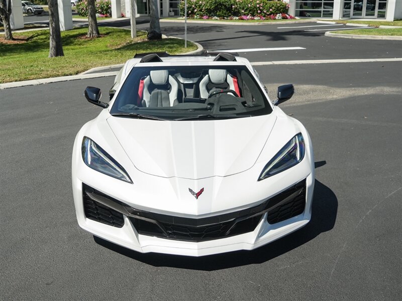 2023 Chevrolet Corvette Z06 70th Anniversary   - Photo 5 - Bonita Springs, FL 34134