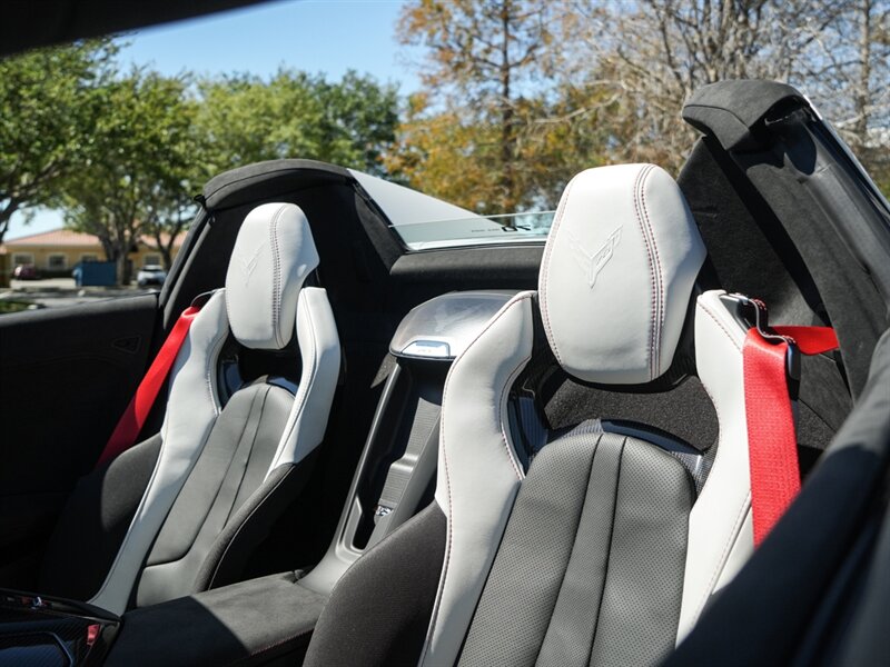 2023 Chevrolet Corvette Z06 70th Anniversary   - Photo 8 - Bonita Springs, FL 34134
