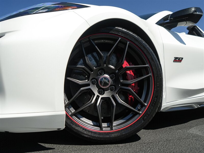 2023 Chevrolet Corvette Z06 70th Anniversary   - Photo 13 - Bonita Springs, FL 34134