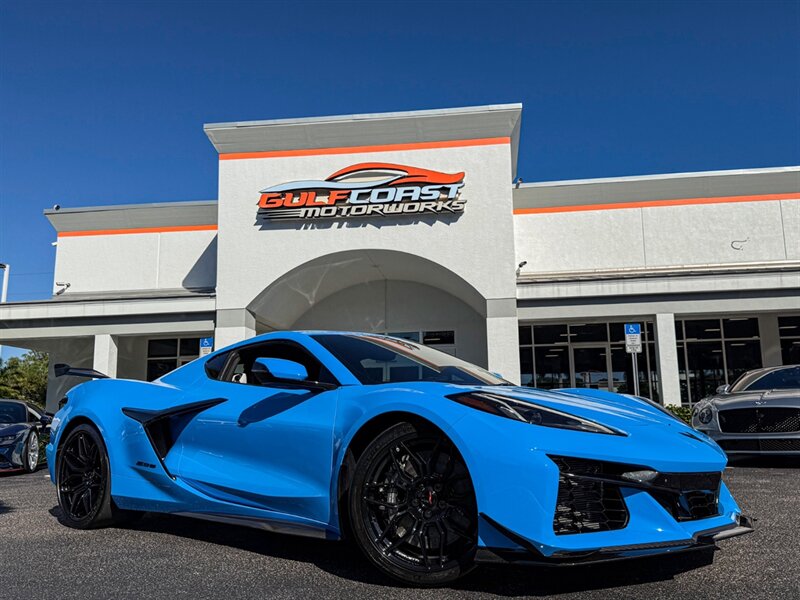 2025 Chevrolet Corvette Z06 - Photo 1 - Bonita Springs, FL 34134