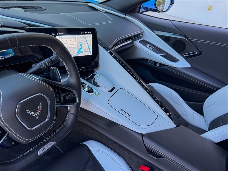 2025 Chevrolet Corvette Z06 - Photo 14 - Bonita Springs, FL 34134