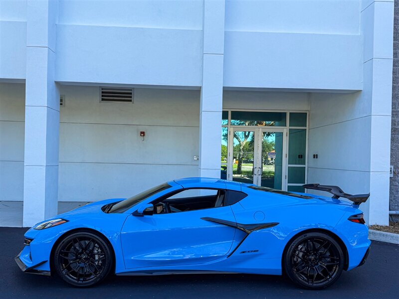2025 Chevrolet Corvette Z06 - Photo 40 - Bonita Springs, FL 34134