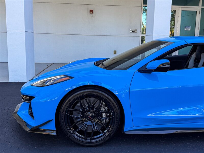 2025 Chevrolet Corvette Z06 - Photo 41 - Bonita Springs, FL 34134