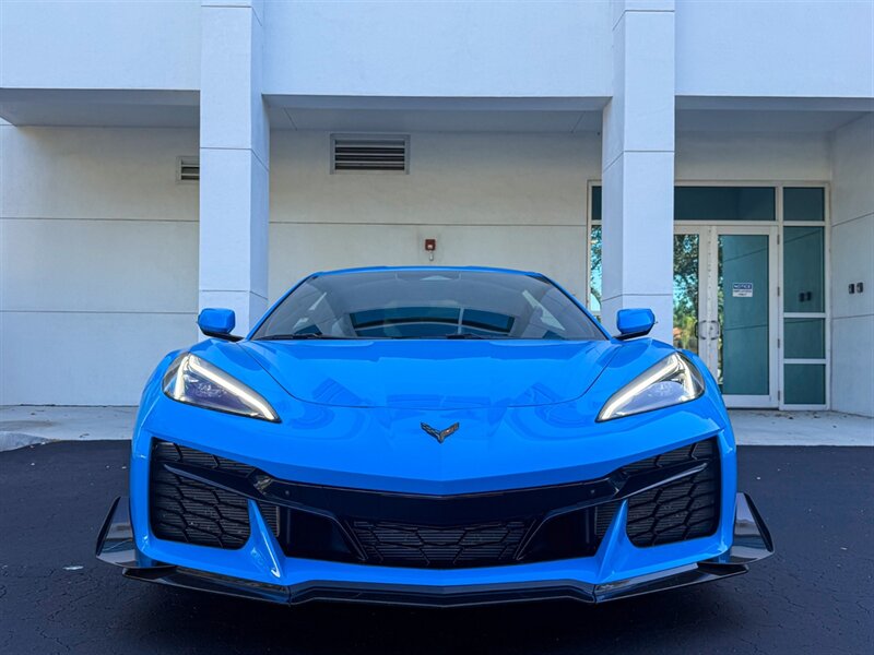 2025 Chevrolet Corvette Z06 - Photo 6 - Bonita Springs, FL 34134