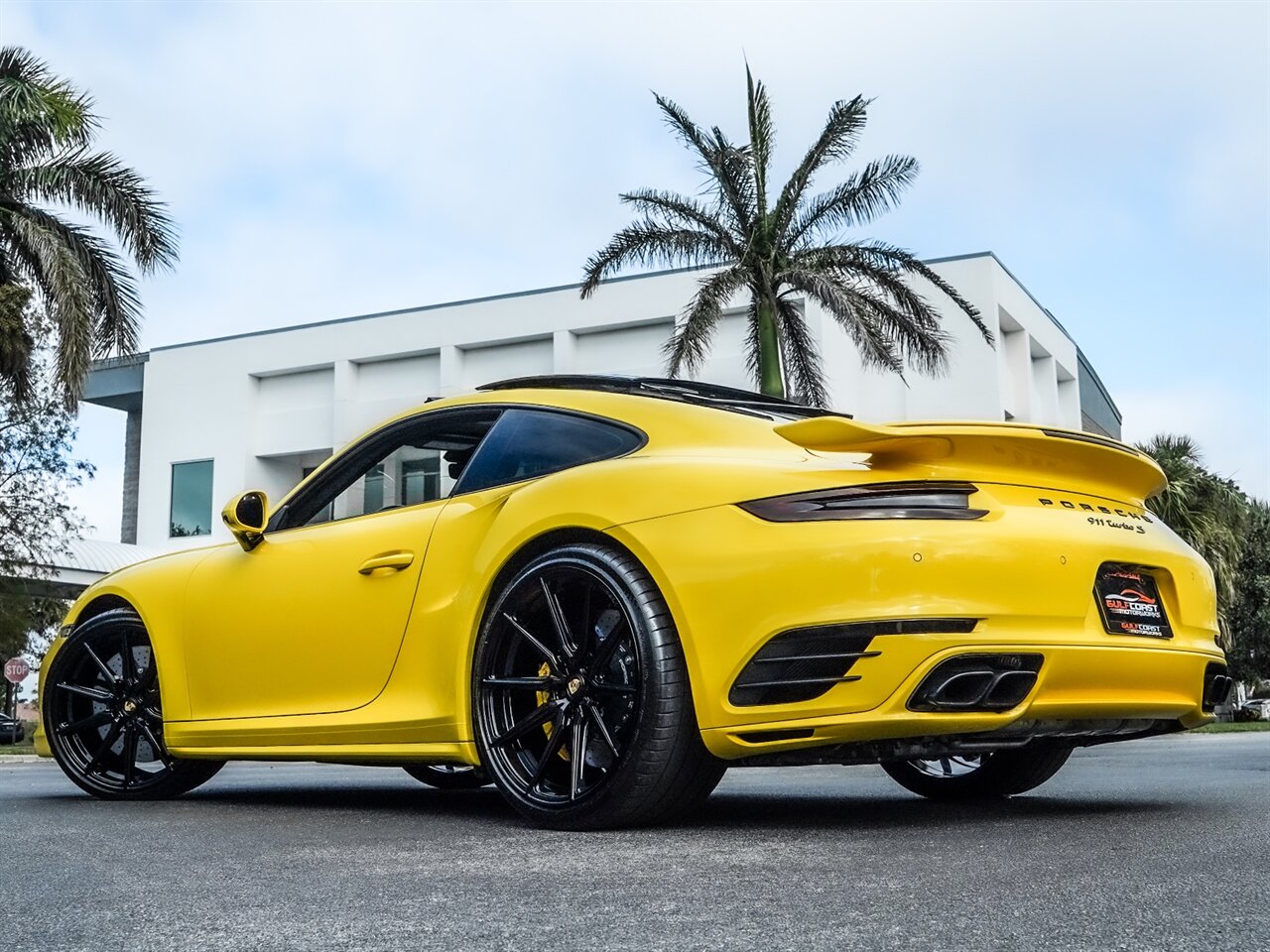 2017 Porsche 911 Turbo S   - Photo 38 - Bonita Springs, FL 34134