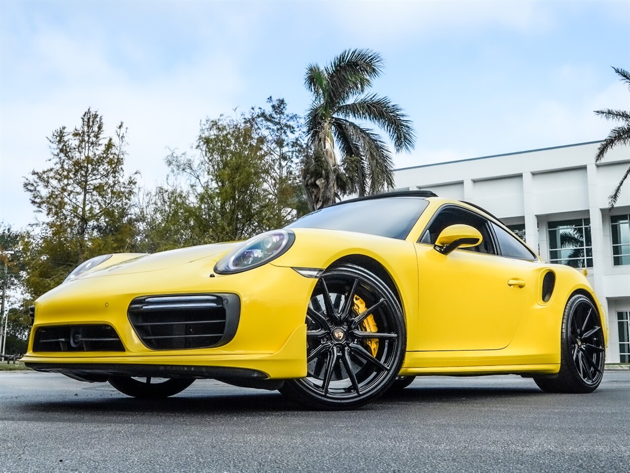 2017 Porsche 911 Turbo S   - Photo 12 - Bonita Springs, FL 34134