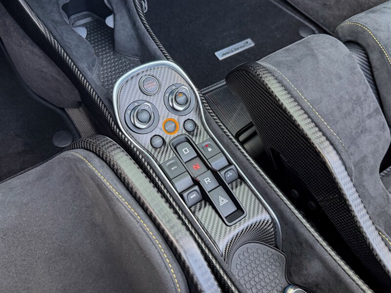 2020 McLaren 600LT Spider - Photo 20 - Bonita Springs, FL 34134