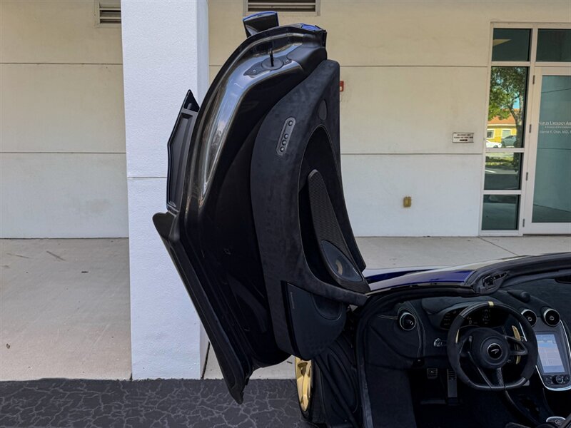 2020 McLaren 600LT Spider - Photo 24 - Bonita Springs, FL 34134