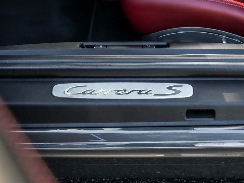 2017 Porsche 911 Carrera S - Photo 24 - Bonita Springs, FL 34134