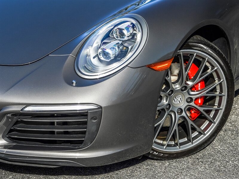 2017 Porsche 911 Carrera S   - Photo 3 - Bonita Springs, FL 34134