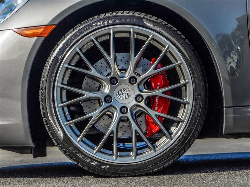 2017 Porsche 911 Carrera S - Photo 35 - Bonita Springs, FL 34134