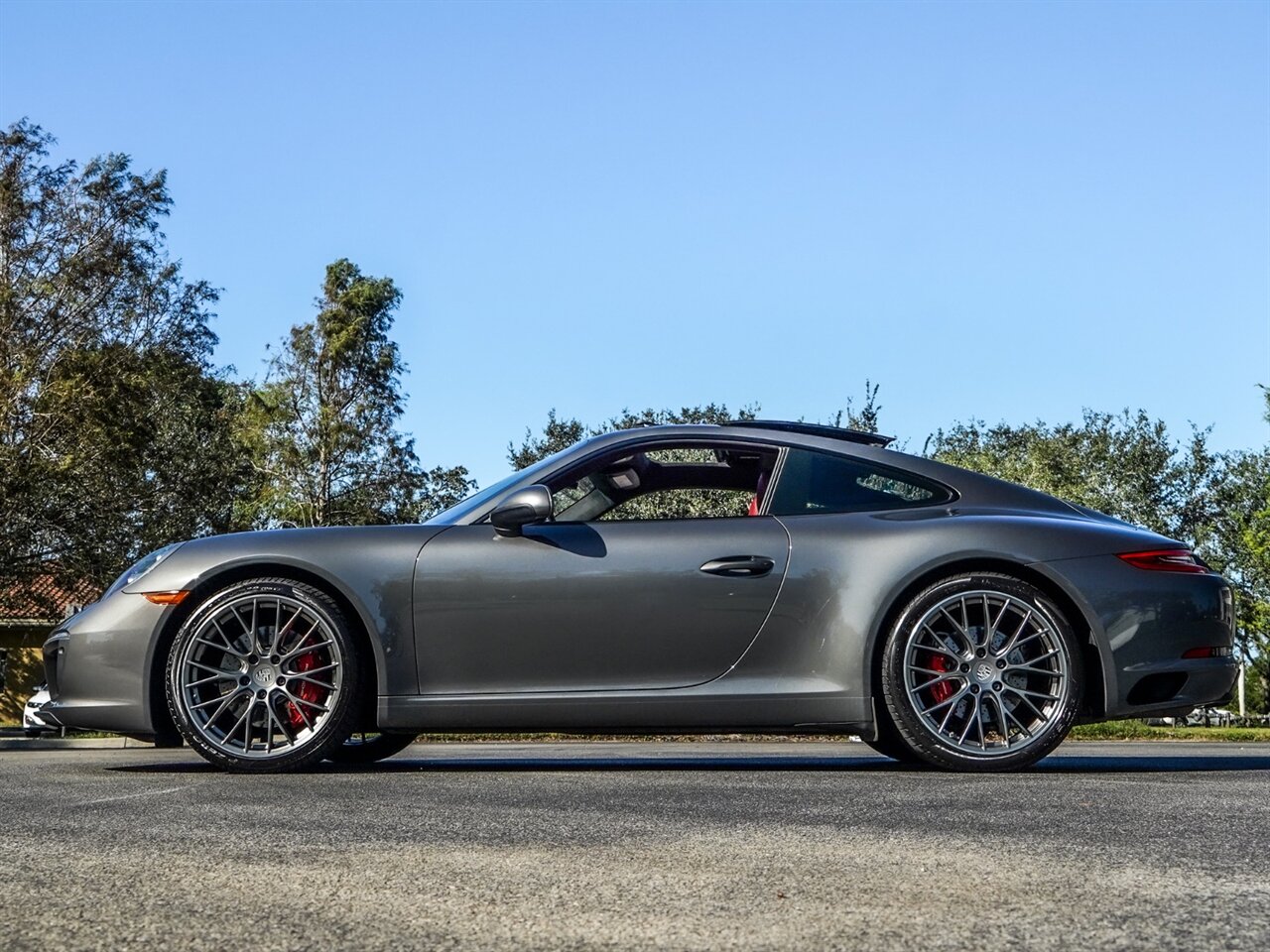 2017 Porsche 911 Carrera S   - Photo 33 - Bonita Springs, FL 34134