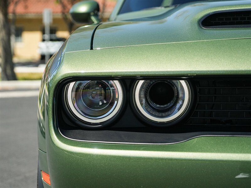 2023 Dodge Challenger SRT Hellcat Redeye Jailbreak Widebody - Photo 3 - Bonita Springs, FL 34134