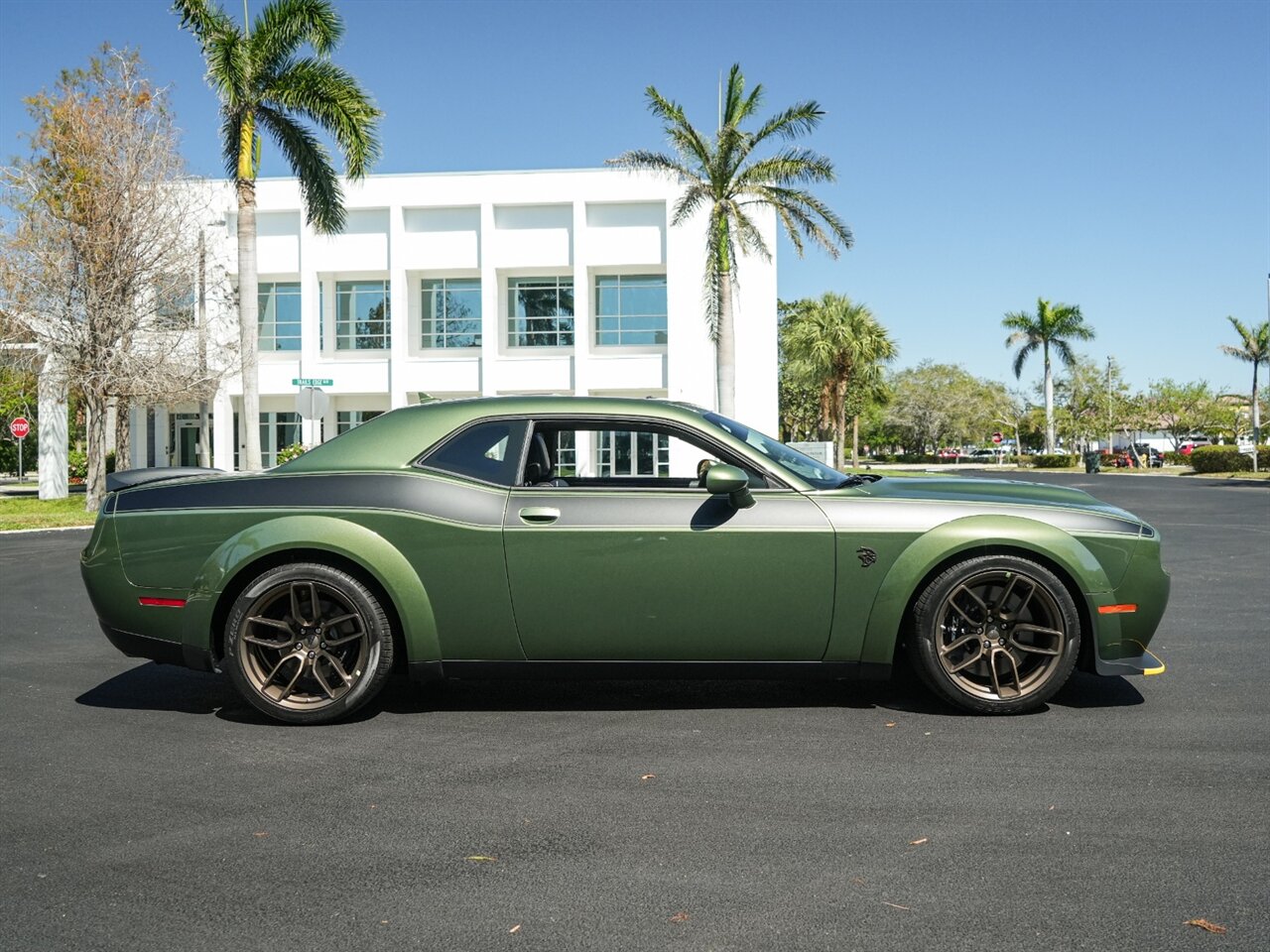 2023 Dodge Challenger SRT Hellcat Redeye Jailbreak Widebody - Photo 67 - Bonita Springs, FL 34134