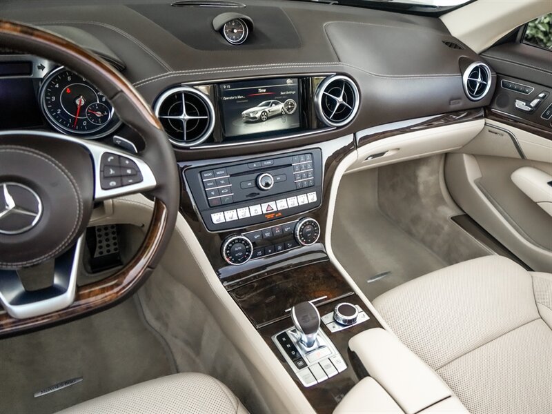 2019 Mercedes-Benz SL 550 - Photo 14 - Bonita Springs, FL 34134