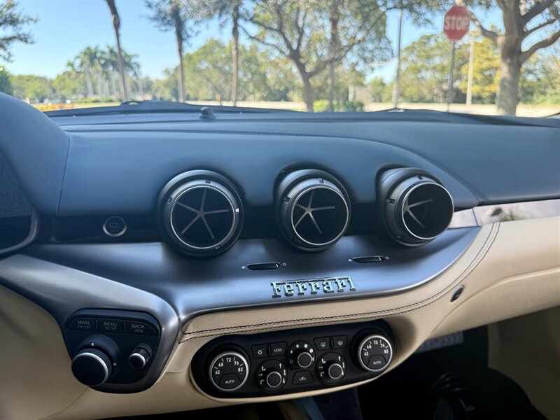 2015 Ferrari F12berlinetta - Photo 15 - Bonita Springs, FL 34134